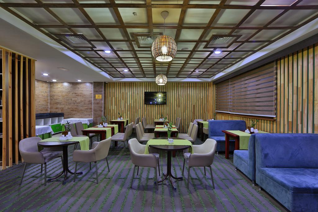 Green City Hotel Biszkek Zewnętrze zdjęcie