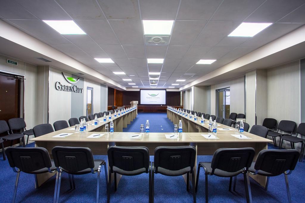 Green City Hotel Biszkek Zewnętrze zdjęcie