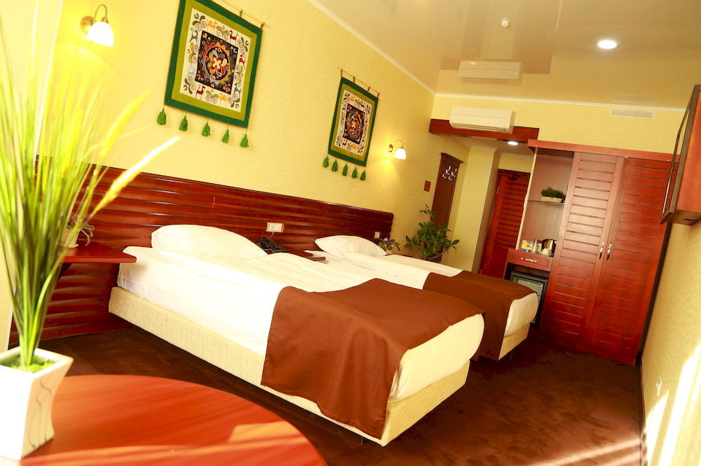 Green City Hotel Biszkek Zewnętrze zdjęcie