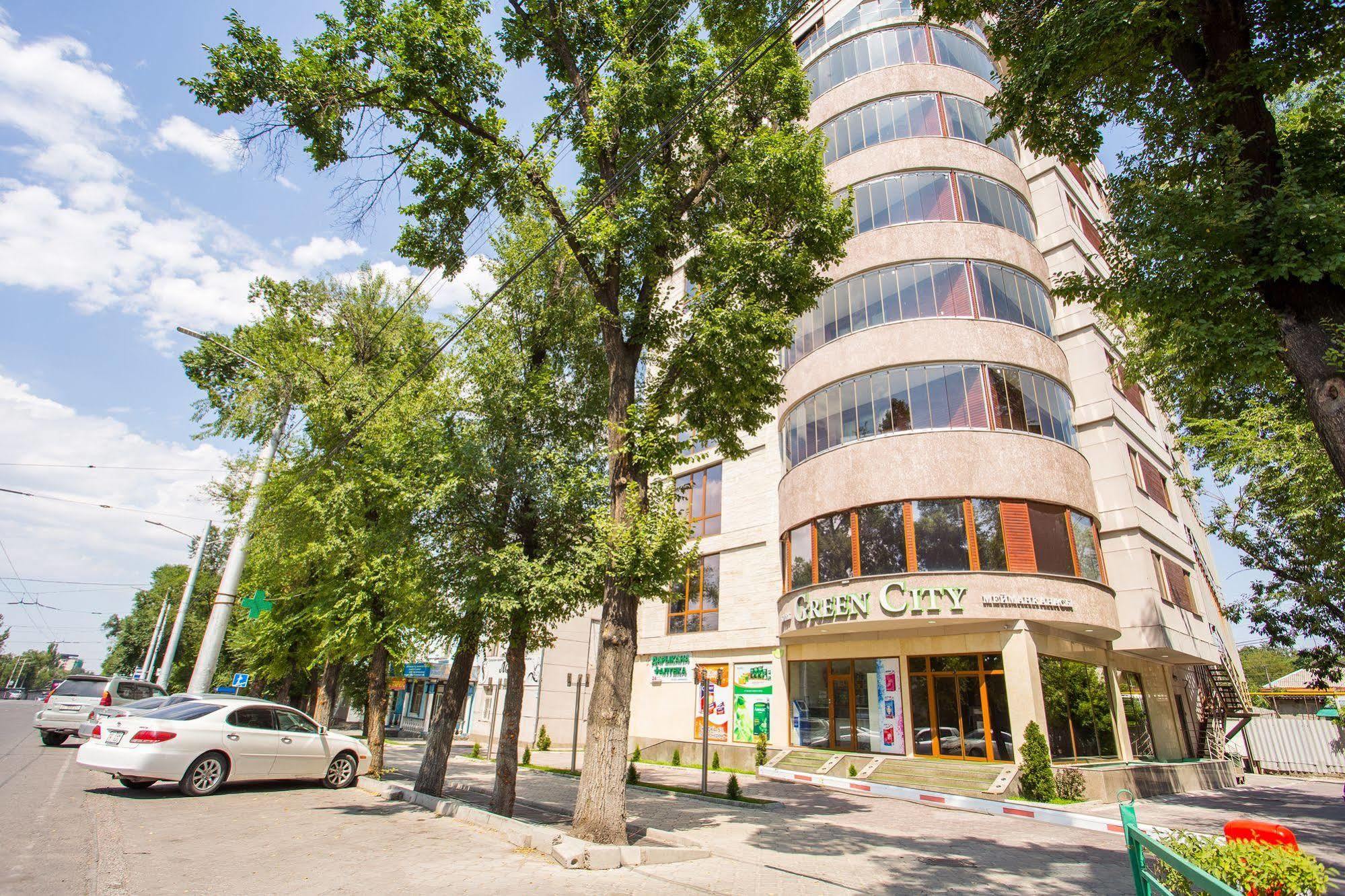 Green City Hotel Biszkek Zewnętrze zdjęcie