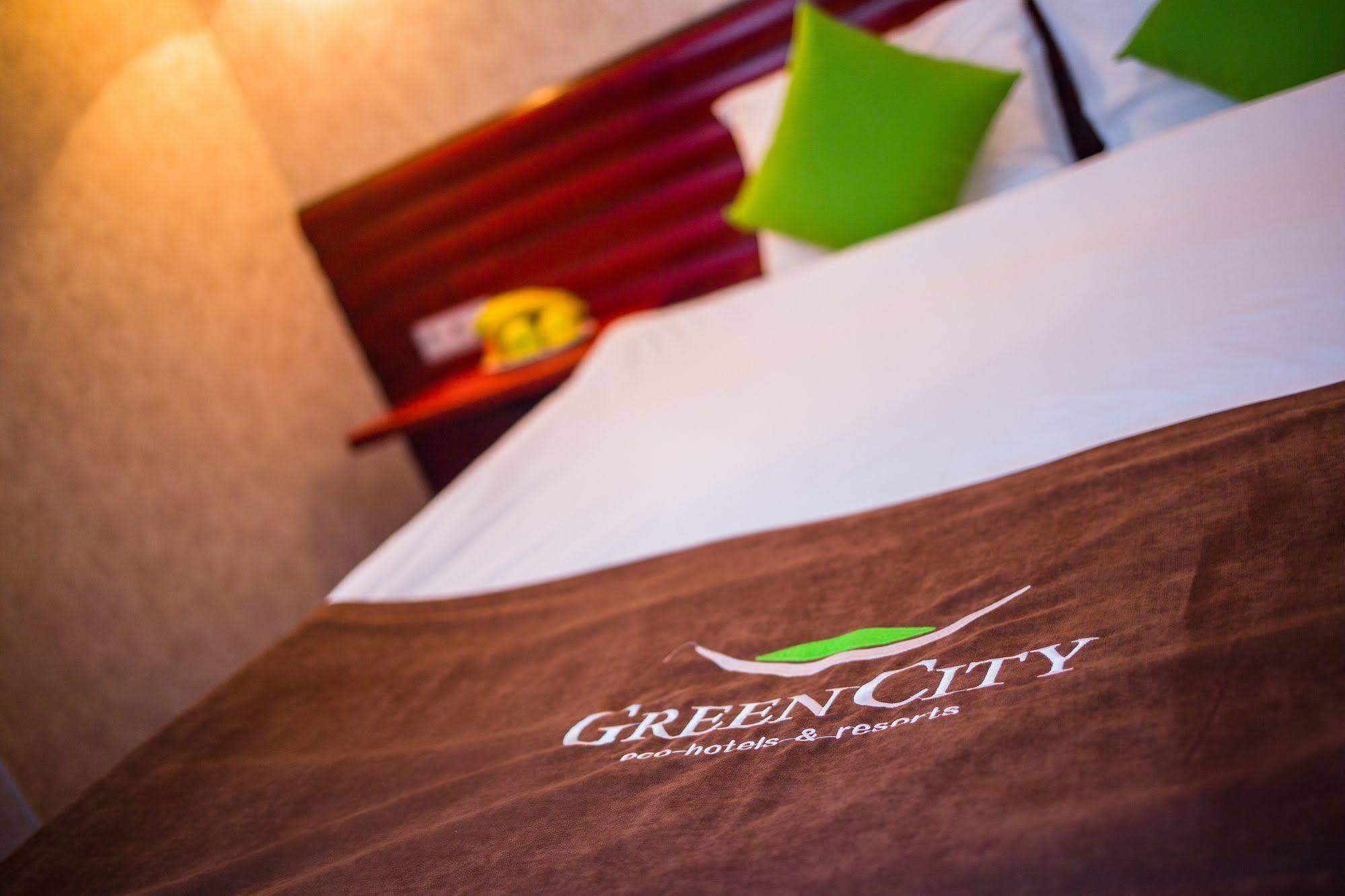 Green City Hotel Biszkek Zewnętrze zdjęcie