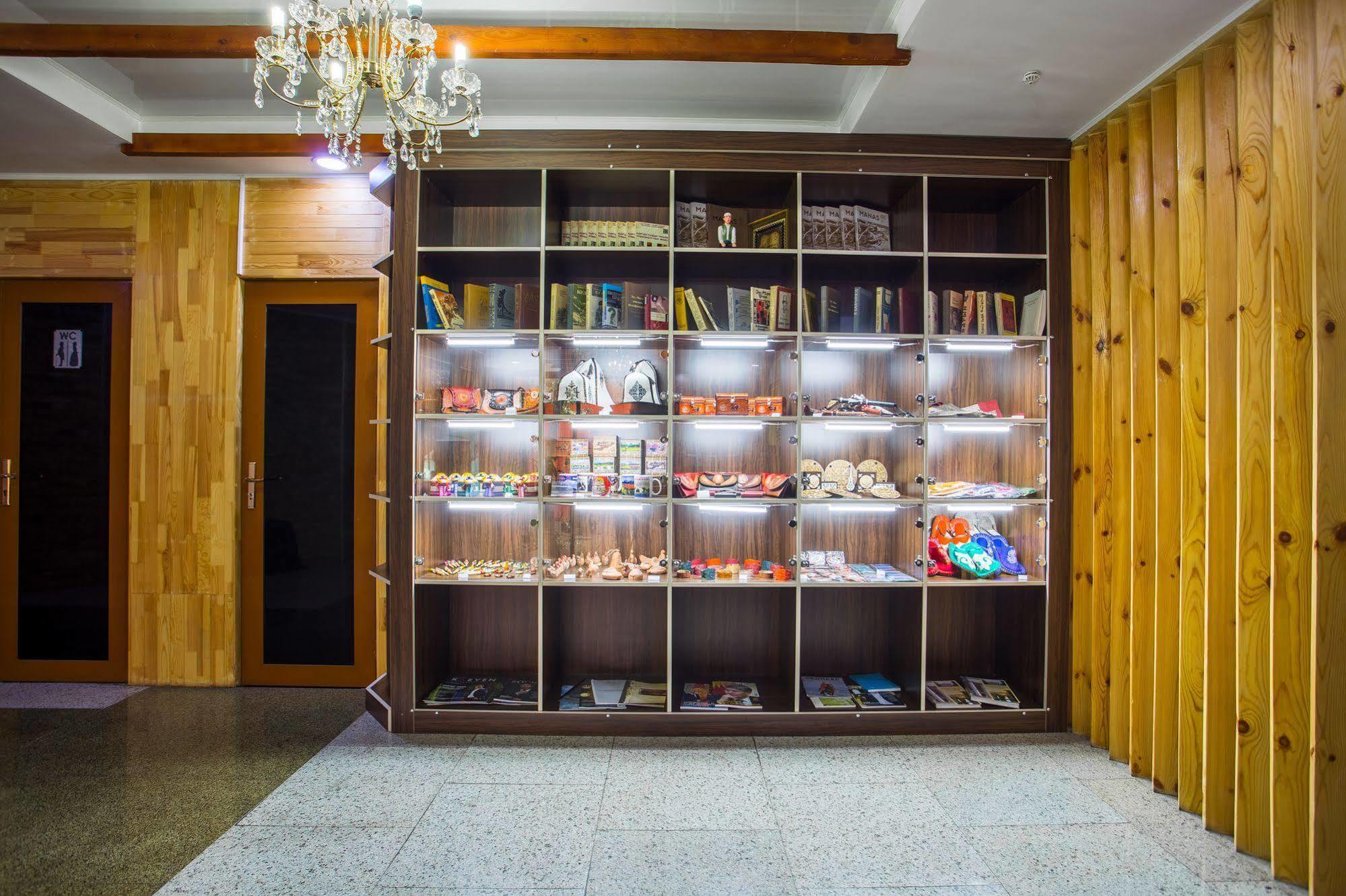Green City Hotel Biszkek Zewnętrze zdjęcie